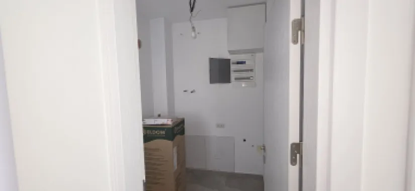 Giulesti duplex P+1 4 camere de vanzare
