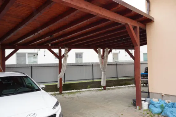 Casă familială spațioasă în zonă liniștită | Sângeorgiu de Mureș |