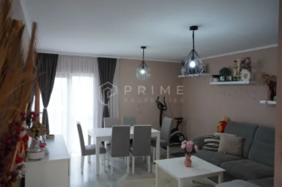 Casă familială spațioasă în zonă liniștită | Sângeorgiu de Mureș |