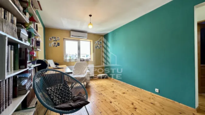 Apartament de vanzare cu 3 camere, 2 bai si o boxa, zona Torontalului