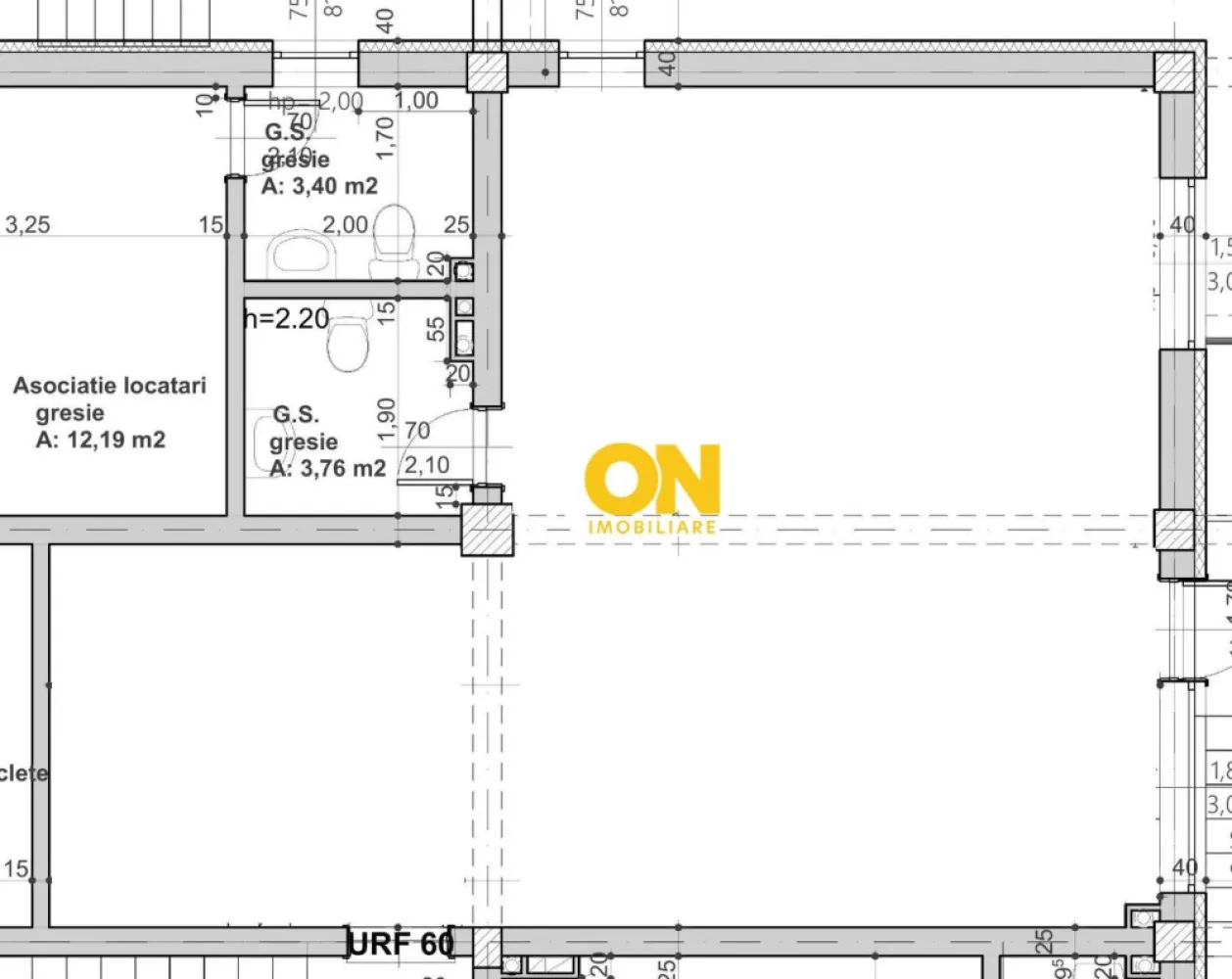 Spatiu nou de birouri, 59 mp + boxa 15 mp, cart. Anghel Saligny - COMISION ZERO!
AON Imobiliare va ofera spre vânzare un spațiu de birouri modern, amplasat în centrul orașului Alba Iulia, ideal pentru o companie mică sau medie. Spațiul are o suprafață utilă de 59,2 mp și este situat la parterul unei clădiri construite în 2022, iar la subsolul blocului exista o boxa pentru depozitare de 15 mp.
Caracteristici:
• O cameră spațioasă și luminoasă
• Finisaje moderne de înaltă calitate
• Pardoseală din parchet 
• Încălzire cu calorifere
• Un grup sanitar
• Parcare disponibilă în fata cladirii
Locație:
Spațiul de birouri este situat in zona centrala a orașului Alba Iulia, cartier Anghel Saligny, cu acces facil la mijloacele de transport public și la numeroase magazine, restaurante și cafenele.
Pentru a programa o vizionare sau pentru a obține mai multe informații, asteptam să ne contactați la numarul de telefon din anunt.
ID intern: CP2026251