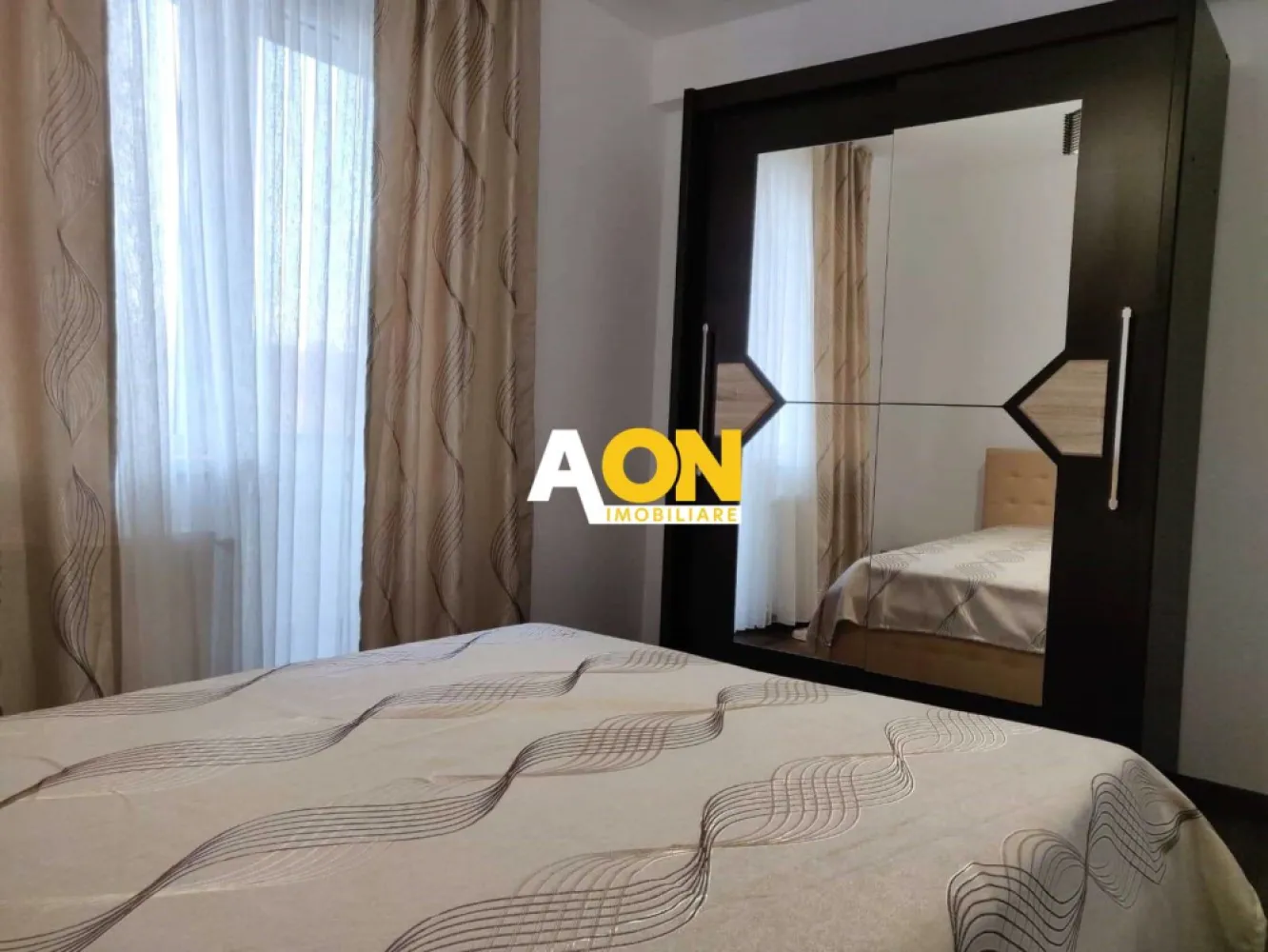 Apartament cu 3 Camere, Scară interioară, Zona Gară