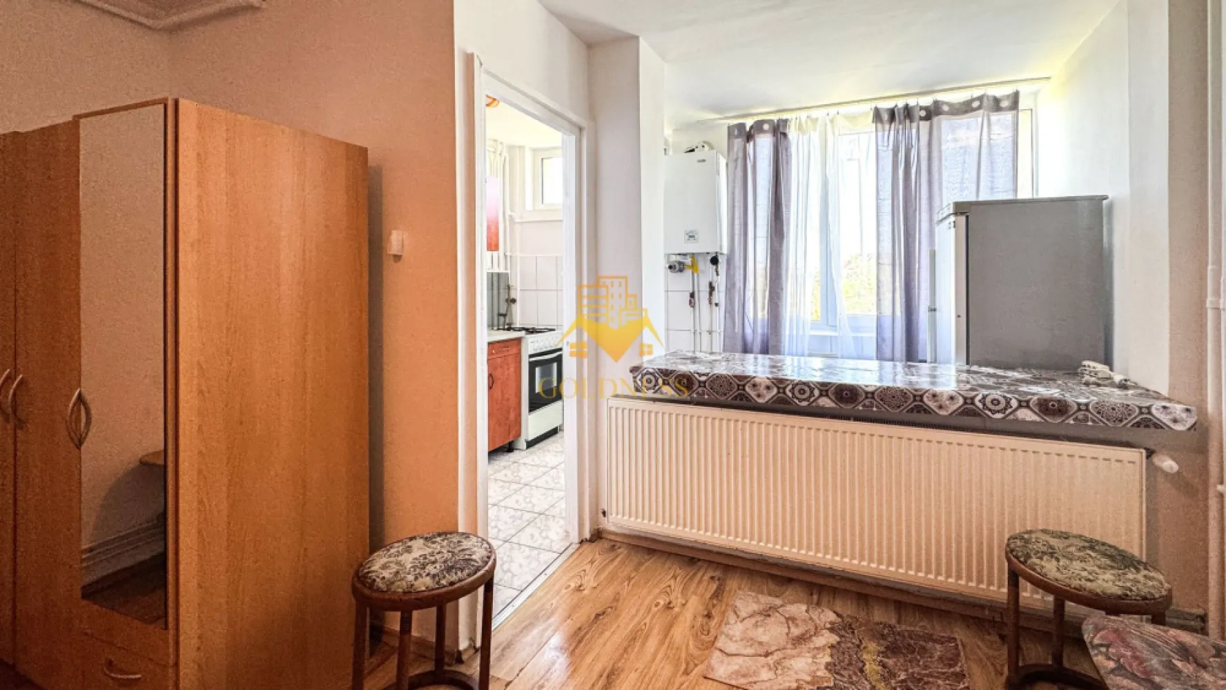 O camere, 31 mp, Gheorheni, Constantin Brancusi Zona BT, Mega Image