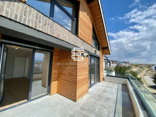 Apartament 3 camere/77 mp, /LA CHEIE /zona Industriala Vest
