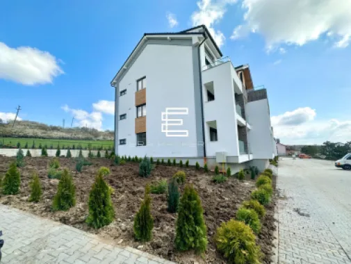 Apartament 3 camere/77 mp, /LA CHEIE /zona Industriala Vest