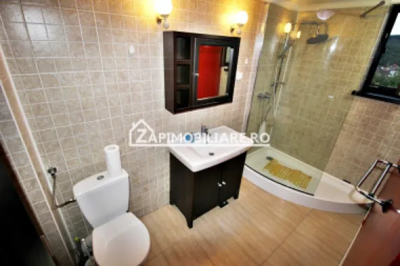 Cazare muncitori Casa 3 camere, 100 mp, 1.000 mp teren,