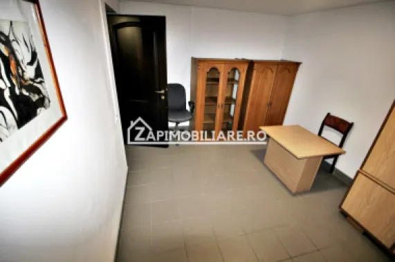 Cazare muncitori Casa 3 camere, 100 mp, 1.000 mp teren,