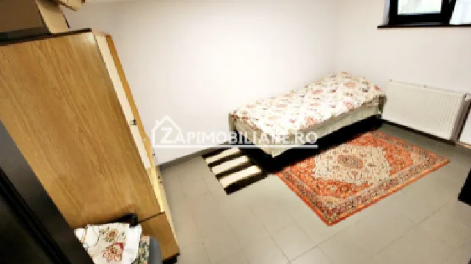 Cazare muncitori Casa 3 camere, 100 mp, 1.000 mp teren,