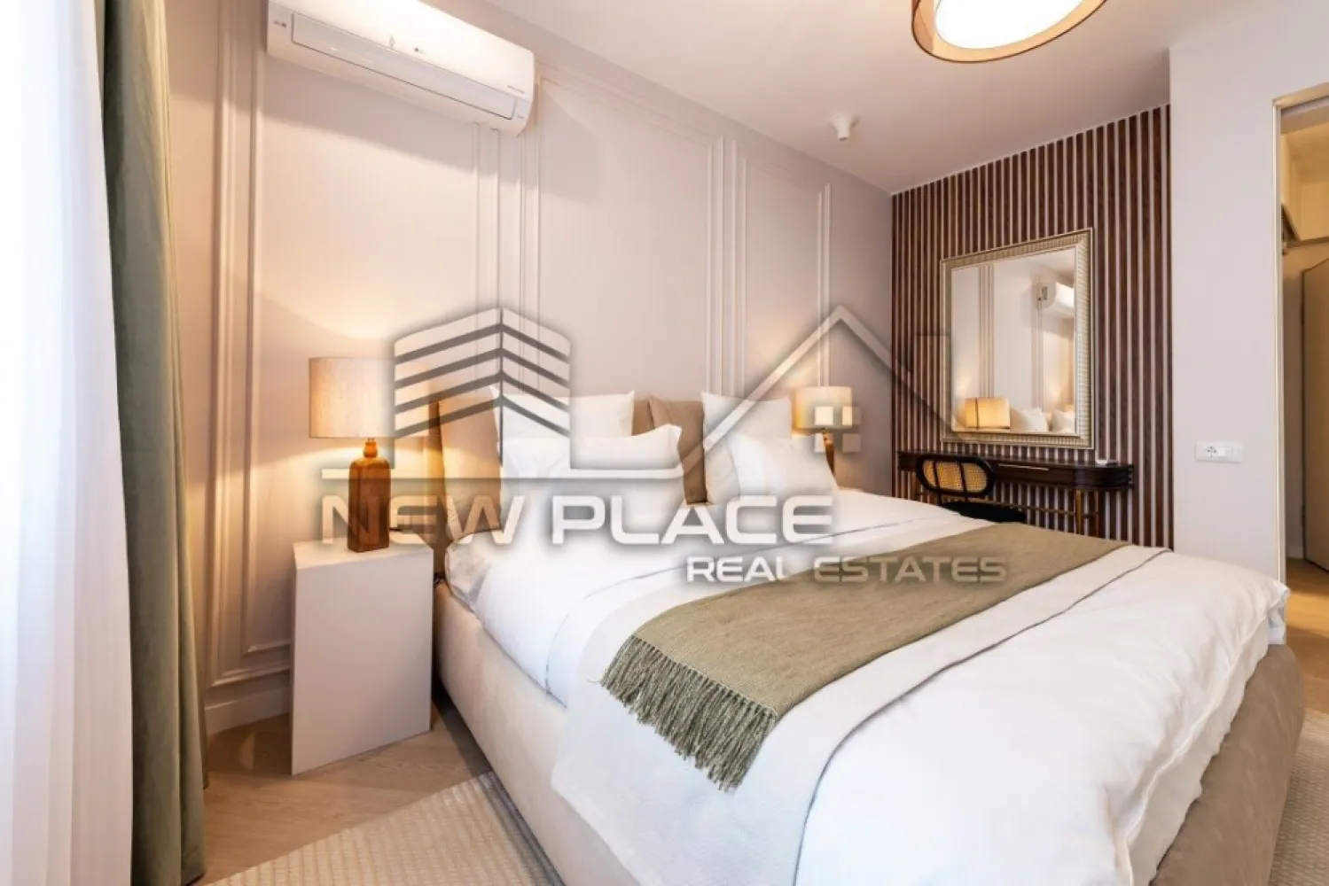 CORTINA NORTH | Apartament exclusivist | 1,300 + TVA | Terasa de 11 mp