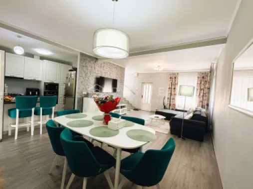 Duplex modern | Complet Mobilat și Utilat I Curte amenajată I Unirii
