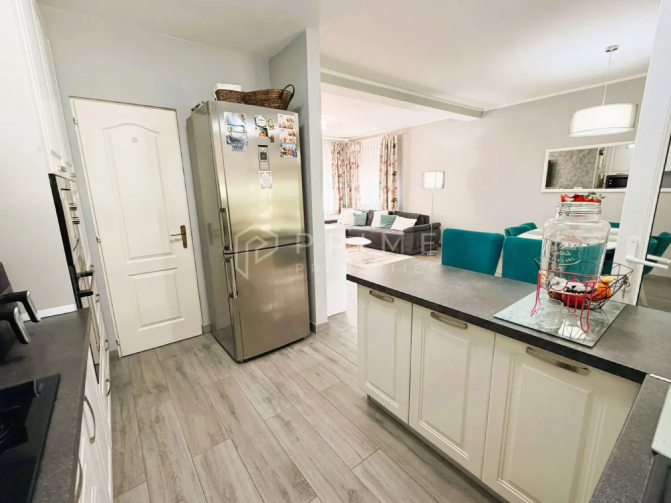 Duplex modern | Complet Mobilat și Utilat I Curte amenajată I Unirii