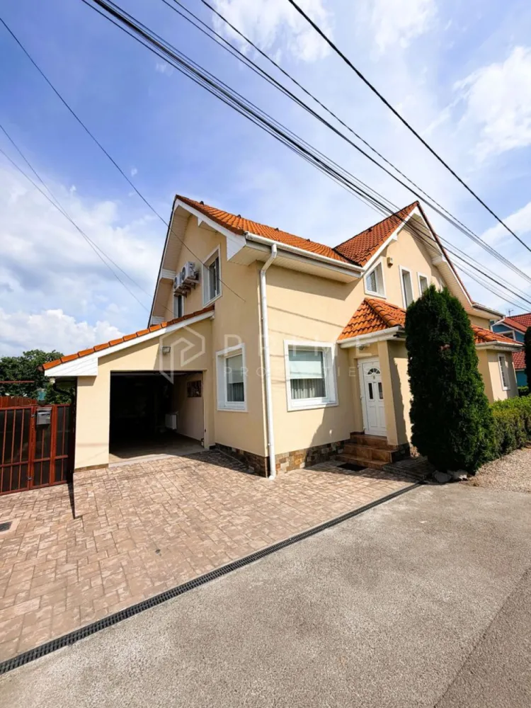Duplex modern | Complet Mobilat și Utilat I Curte amenajată I Unirii