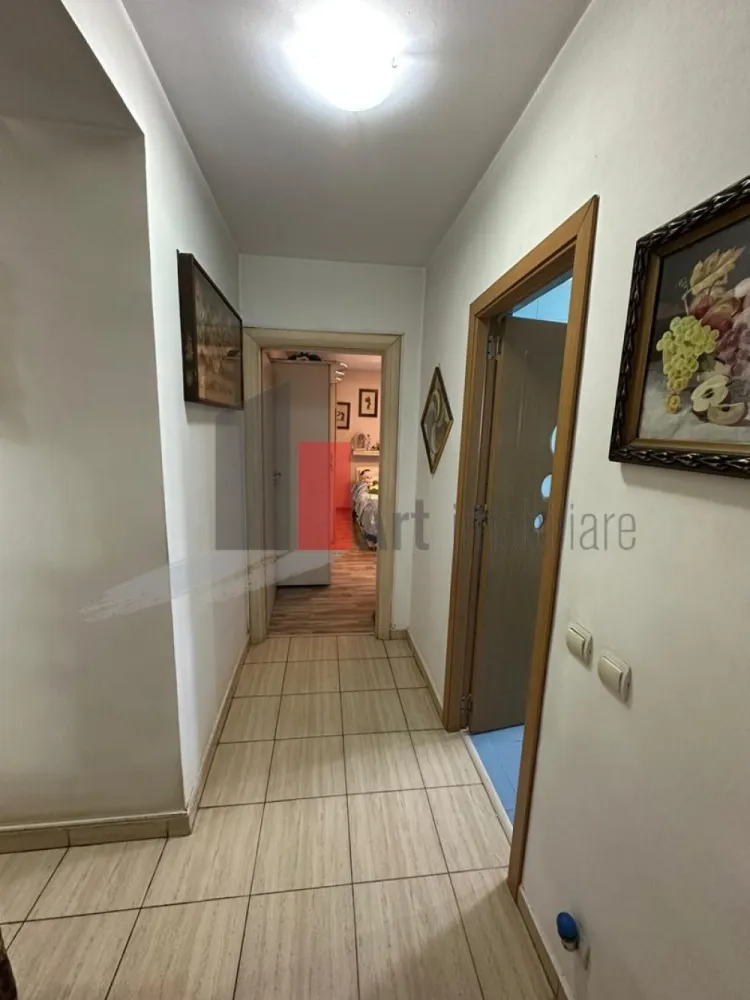3 camere Prelungirea Ghencea - imobil 2014