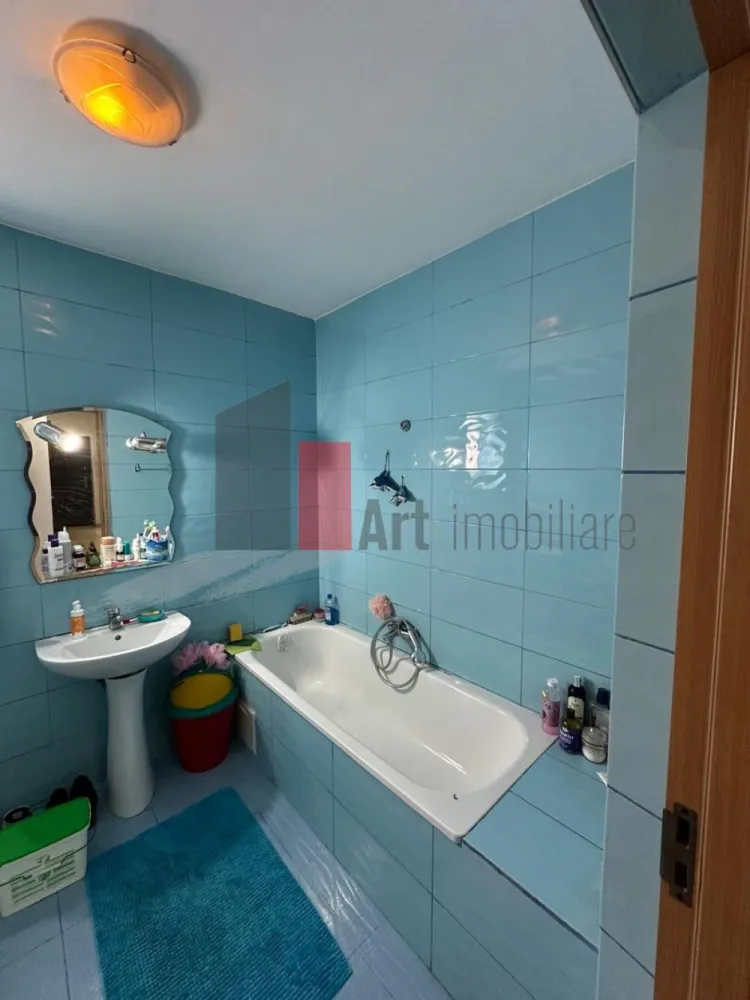 3 camere Prelungirea Ghencea - imobil 2014