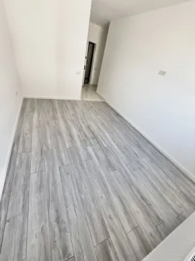 Garsoniera cartier Militari Residence - mutare imediata!!