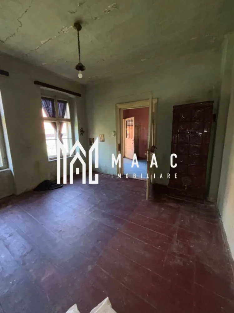 Apartament la casă | Etaj 1/1 | 36 mp utili | Pivniță | Grădină 80 mp | Str. 9 M