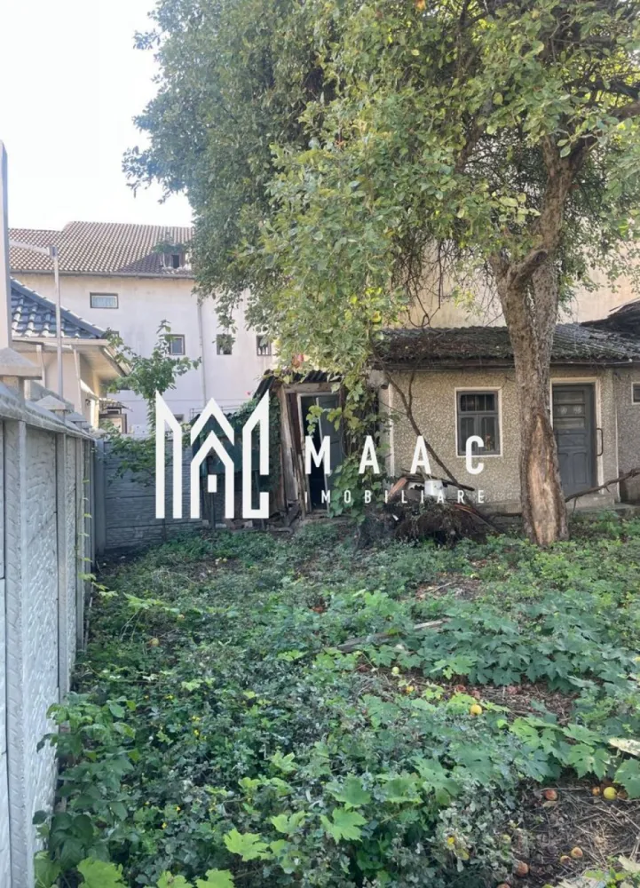 Casa Valcea | Teren 200 mp | Centru | - MAAC Imobiliare vă propune spre vânzare o proprietate cu potențial excelent, situată pe Strada Elena Doamna, în zona Hanul Haiducilor din Râmnicu Vâlcea. Datorită amplasării avantajoase și certificatului de urbanism existent, imobilul reprezintă o oportunitate atât pentru locuință proprie, cât și pentru dezvoltare imobiliară.
Caracteristici:
Casă amplasată pe Strada Elena Doamna
Zonă Hanul Haiducilor
Suprafață construită: 85 mp
Suprafață teren: 200 mp
Deschidere la stradă: 15 ml
Certificat de urbanism disponibil
Regim de înălțime permis: P+2+M
Orientare Est–Vest (răsărit–apus), oferind lumină naturală pe tot parcursul zilei
Compartimentare:
Compartimentarea actuală poate fi adaptată și reconfigurată în funcție de necesitățile viitorului proprietar sau ale unui proiect de dezvoltare.
Dotări:
Certificat de urbanism emis
Acces facil din stradă
Front stradal generos de 15 metri liniari
Teren intravilan cu potențial de construire
Avantaje:
Poziționare într-o zonă apreciată și bine conectată a municipiului Râmnicu Vâlcea
Posibilitatea dezvoltării unei construcții cu regim de înălțime P+2+M, conform certificatului de urbanism
Deschidere stradală generoasă, ideală pentru acces facil și valorificarea terenului
Orientare Est–Vest, ce asigură lumină naturală și confort pe tot parcursul zilei
Potrivită atât pentru locuință individuală, cât și pentru investiție sau proiect rezidențial
Pentru informații suplimentare și programarea unei vizionări, echipa MAAC Imobiliare vă stă la dispoziție.ID 3169140