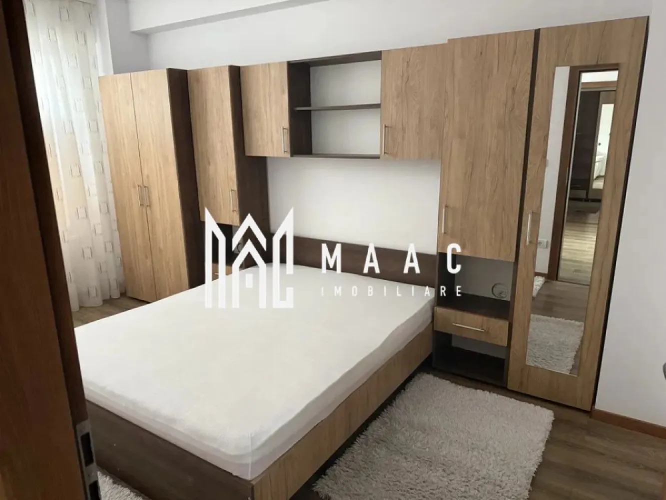 Apartament 3 camere | Etaj 3 | Balcon | 2 Bai | Central