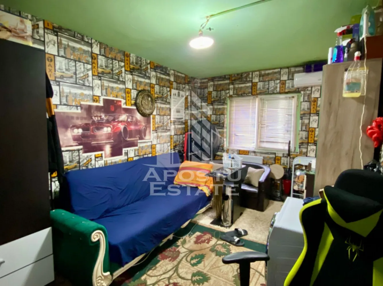 Garsoniera de vanzare Timisoara, Calea Buziasului - APOSTU ESTATE va propune spre vanzare o garsoniera in CaleaBuziasului, Timisoara.
Apartamentul este amplasat laparterul unui imobil cu 4 etaje izolat termic, cu acoperis. 

Incalzirea este de la reteaua orasului.

Suprafata utila este de 22 mp, cu baie si bucatarie inchisa.

Apartamentul se vinde mobilat si utilat. Tamplaria este din PVC cu geam termopan. 

Va asteptam cu drag la o vizionare!

Acceptam orice fel de credit bancar. Oferim consultanta si solutii financiare prin colaboratorii nostri pentru a obtine cel mai avantajos credit Ipotecar sau Noua Casa.