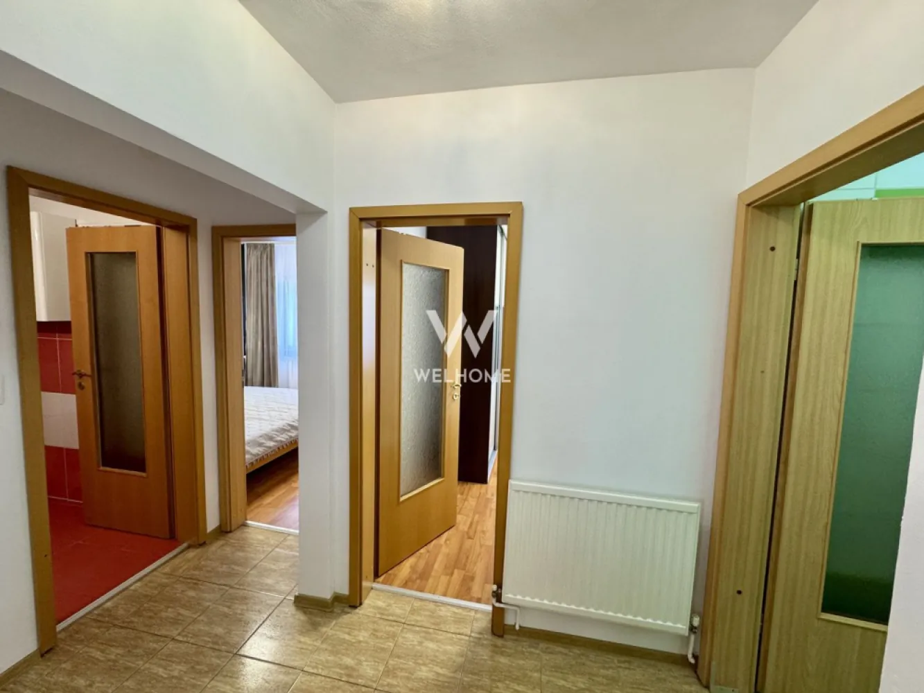 Apartament 3 camere de închiriat – spațios, luminos, gata de mutat