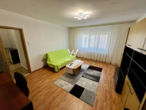 Apartament 3 camere de închiriat – spațios, luminos, gata de mutat