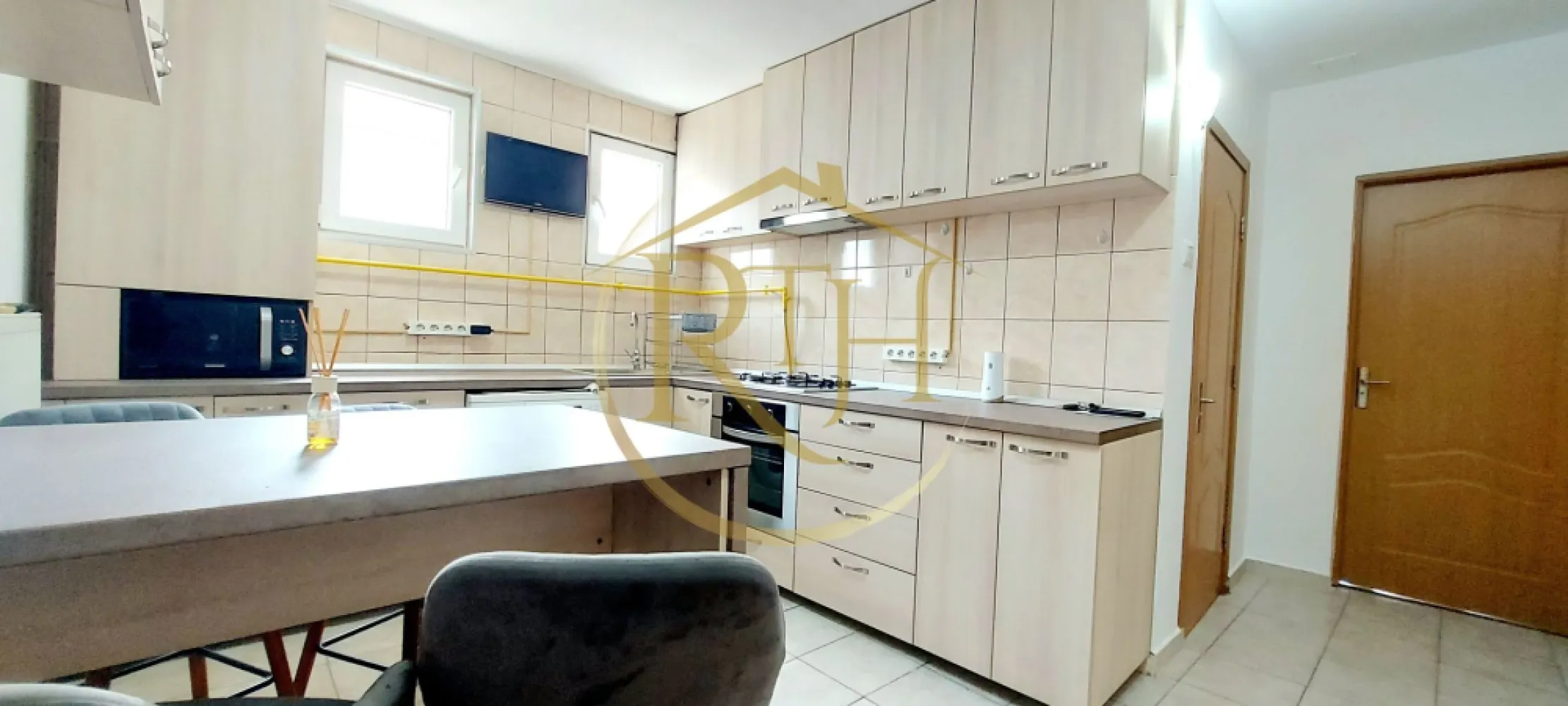 Oferim apartament cu 1 camera, langa Iulius Mall, centrala proprie pe gaz