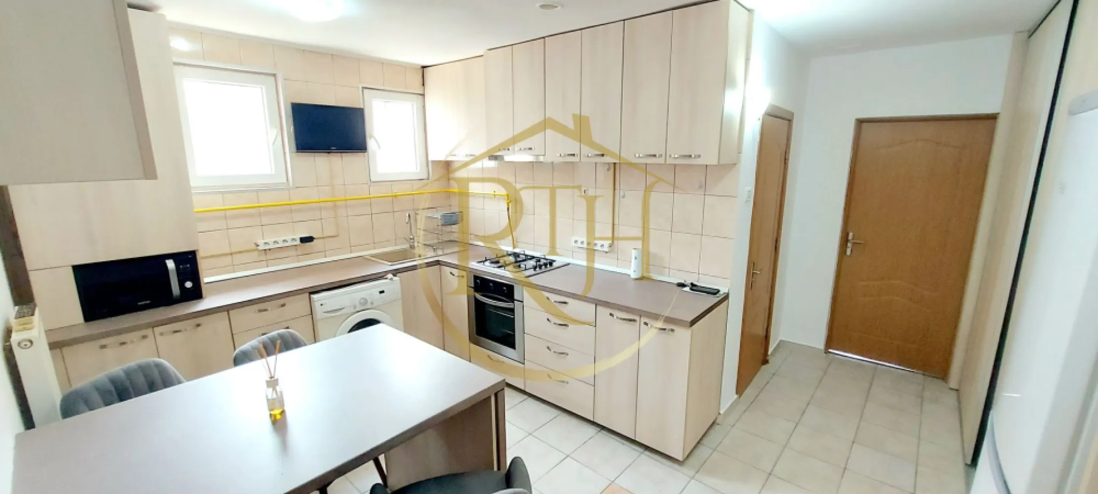 Oferim apartament cu 1 camera, langa Iulius Mall, centrala proprie pe gaz