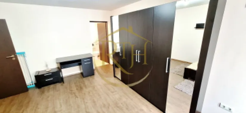 Oferim spre inchiriere apartament cu 1 camera,loc de parcare,Complex Studentesc