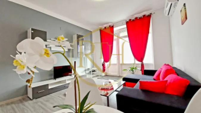 Cazare Clisura Dunarii, Moldova Noua, Apartament 2 camere zona Centrala