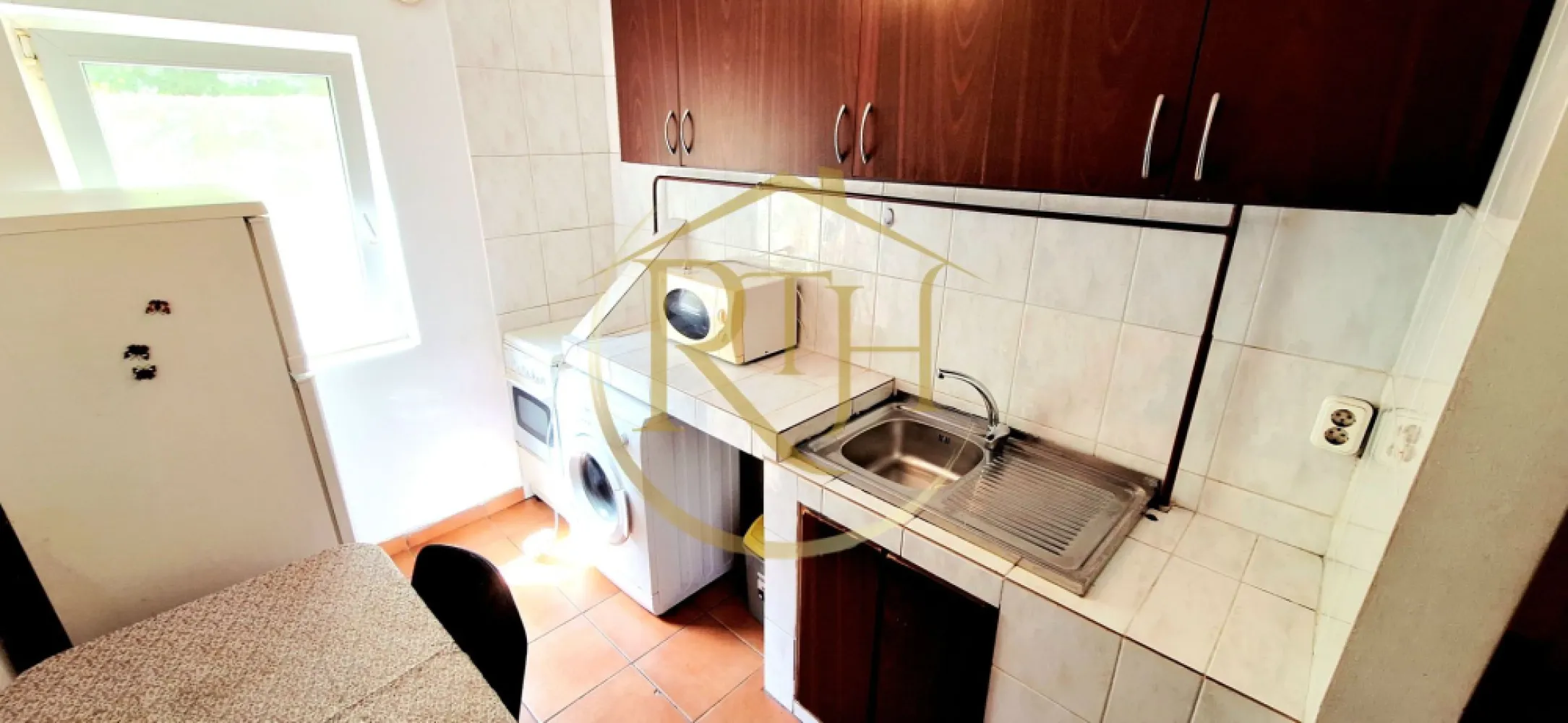 Oferim spre inchiriere apartament 1 camera, decomandat, Complex Studentesc