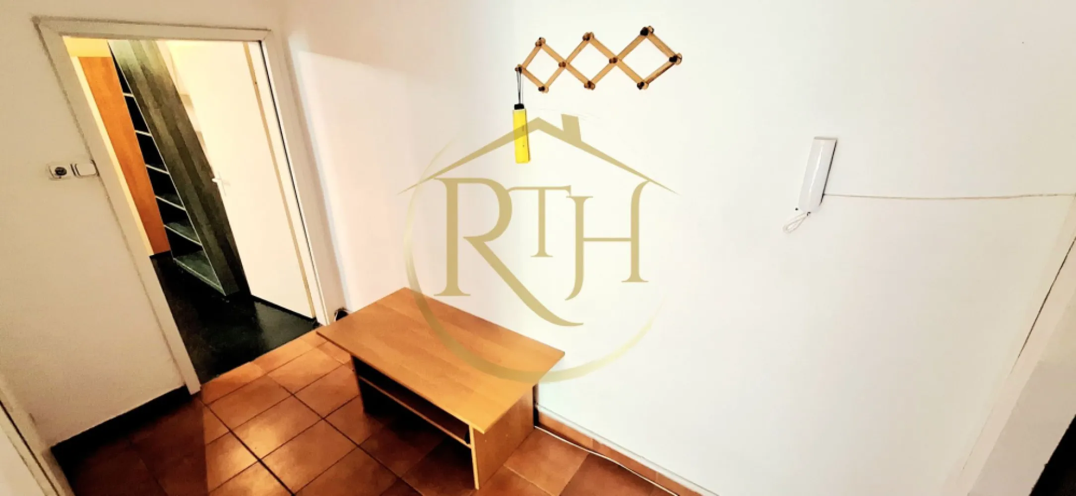 Oferim spre inchiriere apartament 1 camera, decomandat, Complex Studentesc