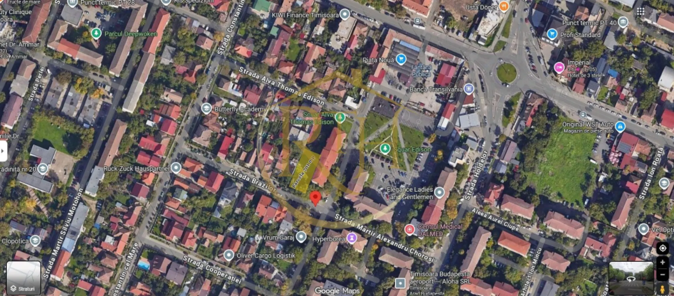 De vânzare teren intravilan pentru construcții, zona Lipovei, Timișoara 701 mp - Oportunitate excelentă de investiție în zona Lipovei, una dintre cele mai căutate și bine poziționate zone din Timișoara. Oferim spre vânzare două terenuri situate pe strada Brazilor nr. 15, langa Piata Noua, la doar aproximativ 10 minute de Iulius Mall, într-un cartier dezvoltat, cu acces rapid către școli, magazine, mijloace de transport și principalele artere ale orașului.
Terenurile sunt intravilane și se vând exclusiv împreună, având o suprafață totală de 701 mp, compusă din parcela din față, cu front stradal de aproximativ 18 ml și o suprafață de 354 mp, respectiv parcela din spate, în suprafață de 347 mp. Configurația terenului îl face potrivit pentru dezvoltare rezidențială, inclusiv pentru construcția unui duplex sau a unei locuințe individuale.
Conform PUG Timișoara, terenul este încadrat în zona Liu – locuințe cu regim redus de înălțime, permițând construirea de case individuale sau locuințe semicolective (maximum două unități locative), cu regim de înălțime de tip (S)+P+1+M sau (S)+P+1+R, respectiv D+P+M sau D+P+R, și o înălțime maximă de până la 12 m. Indicatorii urbanistici oferă un POT de 35% și un CUT de 0,9, asigurând o utilizare eficientă a terenului.
Terenul beneficiază de utilități în zonă – apă, canalizare, gaz și energie electrică – iar accesul este facil. Zona este una consolidată urbanistic, cu locuințe existente și infrastructură completă, oferind siguranță și stabilitate investiției.
Datorită poziționării și reglementărilor urbanistice, proprietatea reprezintă o alegere foarte bună atât pentru construcția unei locuințe proprii, cât și pentru o investiție cu potențial de valorificare ulterioară.

Prețul total pentru ambele terenuri este de 197.000 euro, aproximativ 280 euro/mp - 0% Comision Agentie !
Proprietate reprezentată în exclusivitate de RealTimHouse.ro – Un pas spre un loc doar al tău.