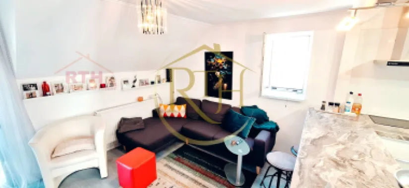 Oferim spre vanzare, proprietate deosebita, 7 camere, zona Modern 0% Comision
