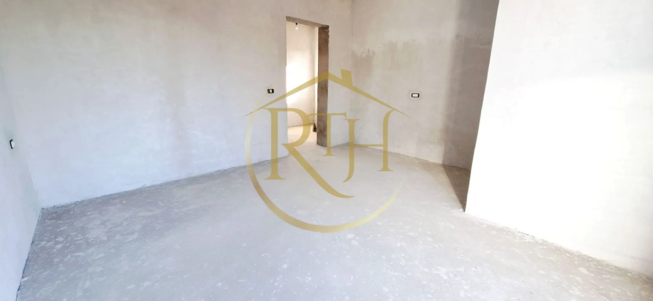 Oferim spre vanzare Case-Duplex cu 4 camere, situate in Giroc, 0% comision