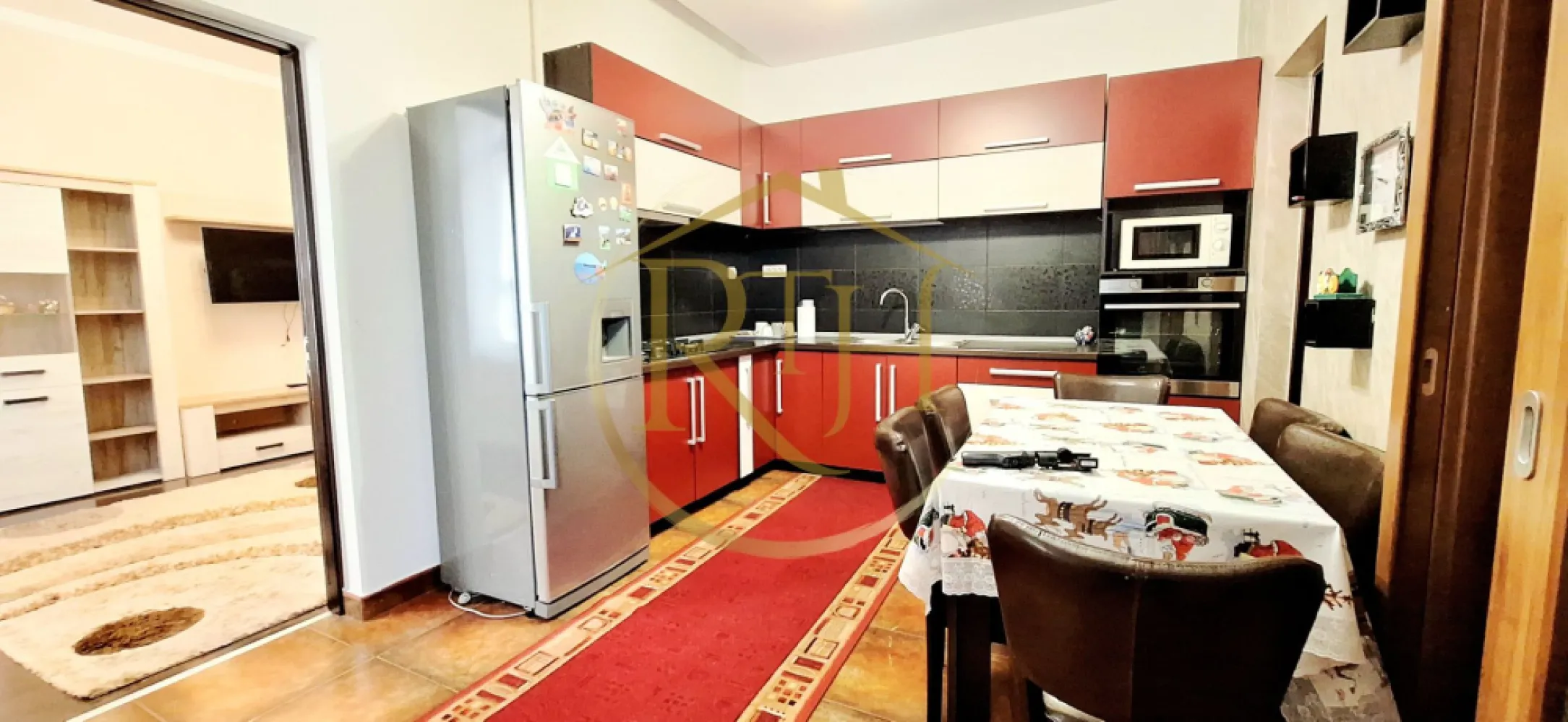 Oferim spre inchiriere apartament spatios, cu 3 camere, aproape de Nokia