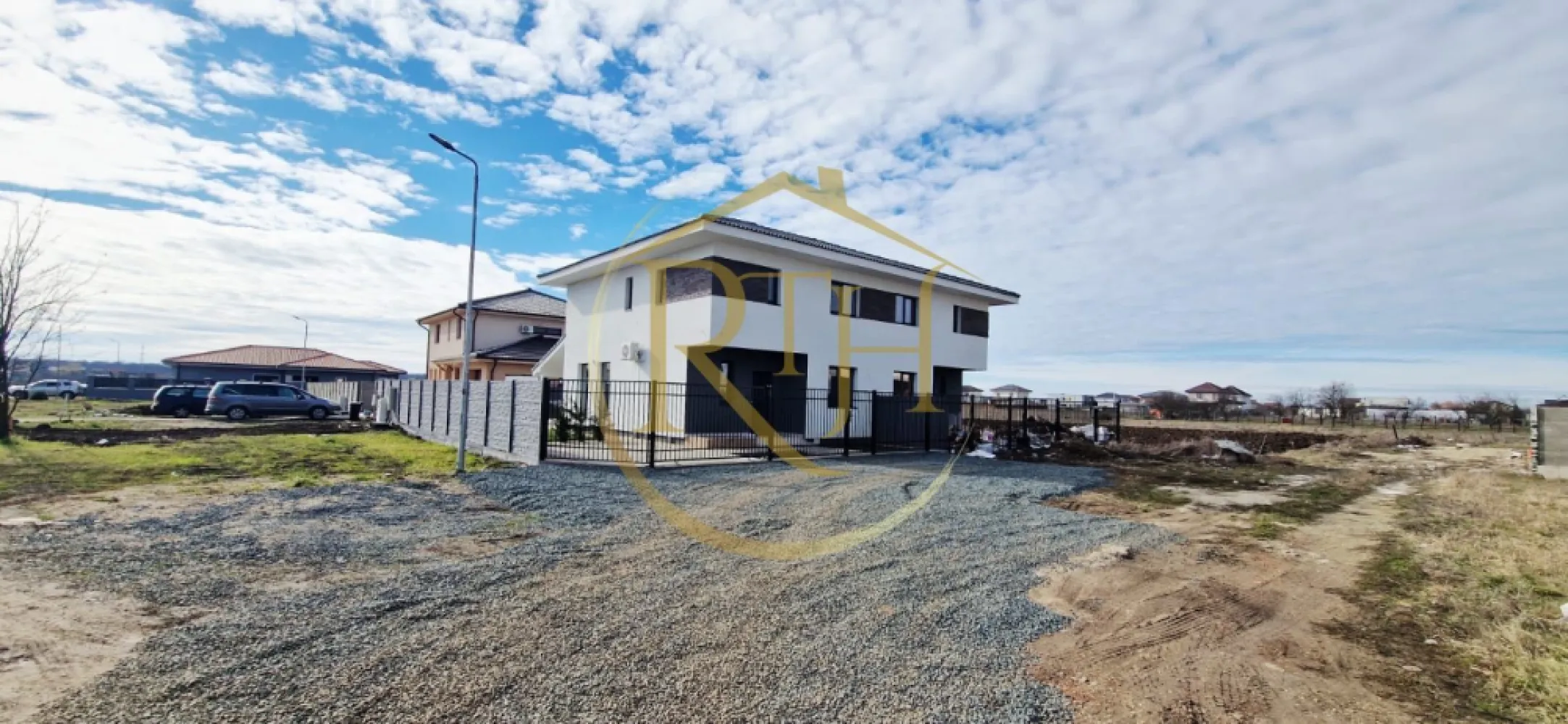 🏡 Duplex modern 5 camere în Giarmata Vii | 123 mp utili |290 mp teren.