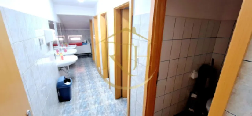 Oferim spre inchiriere spatii pentru birouri, zona Soarelui, Parcare privata