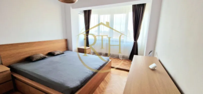 Inchiriez apartament modern cu 2 camere –zona Circumvalatiunii-Complex Favorit