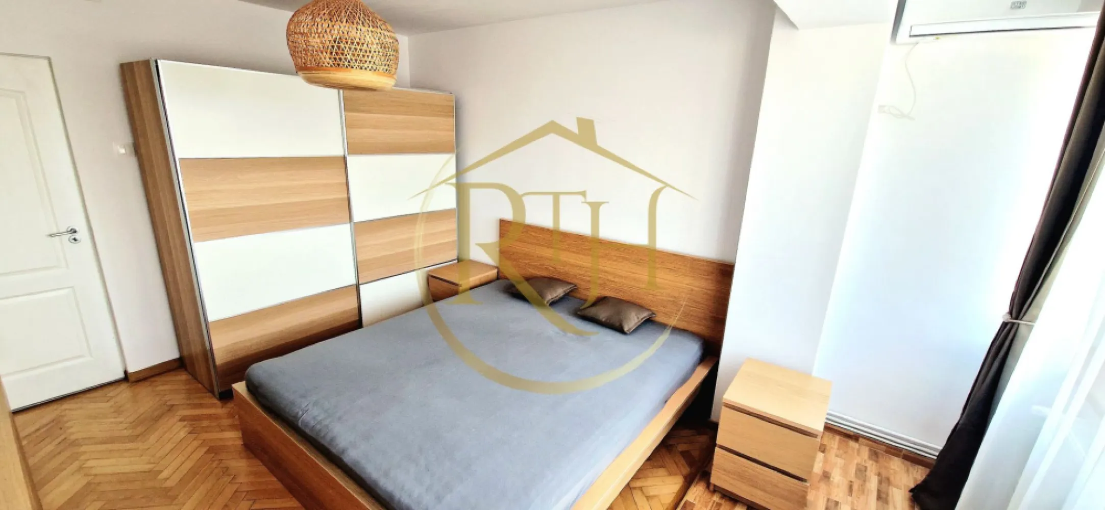 Inchiriez apartament modern cu 2 camere –zona Circumvalatiunii-Complex Favorit