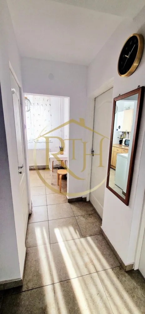 Inchiriez apartament modern cu 2 camere –zona Circumvalatiunii-Complex Favorit