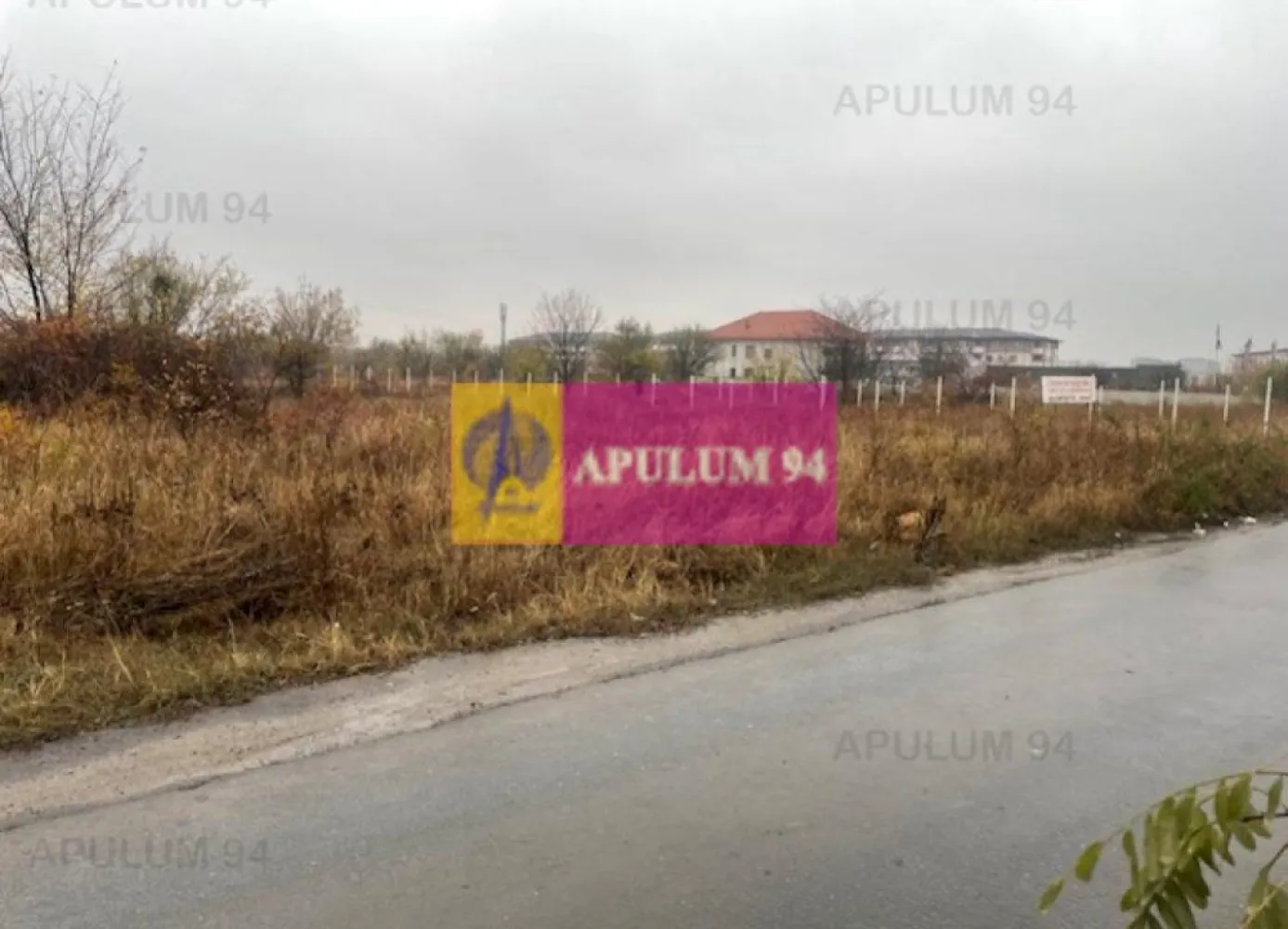 Teren Soseaua Alexandriei- Pasarela Bragadiru. - Compania Imobiliara Apulum 94 va propune un teren situat stradal pe Soseaua Alexandriei- langa Pasarela Bragadiru, in apropiere de centura.
Terenul are 2 deschideri, fiind cu iesire la doua drumuri.
In fata terenului sunt toate utilitatile- curent, apa, gaze, canal. 
Terenul se poate extinde cu alte 3 loturi a cate 5000 mp cu aceeasi deschidere fiecare. 
Pentru vizionare si mai multe detalii nu ezitati sa ma contatati pe nr 0733683446- Laura Ionescu. 
COMISIONUL AGENTIEI ESTE 3%+TVA.