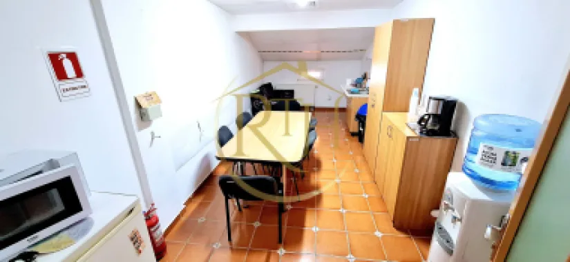 Oferim spre inchiriere spatii pentru birouri, zona Soarelui, Parcare privata