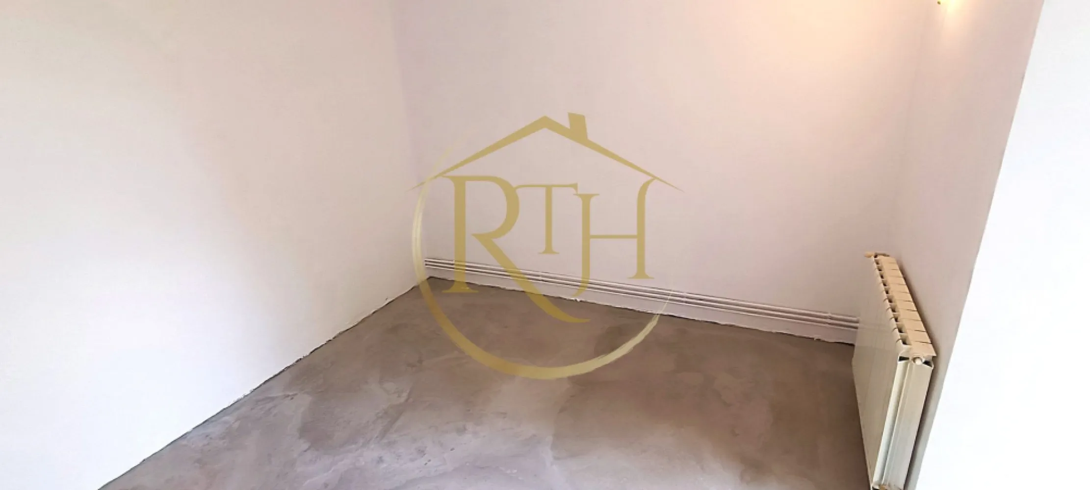 De vanzare apartament 2 camere zona centrala, comision ,,0"