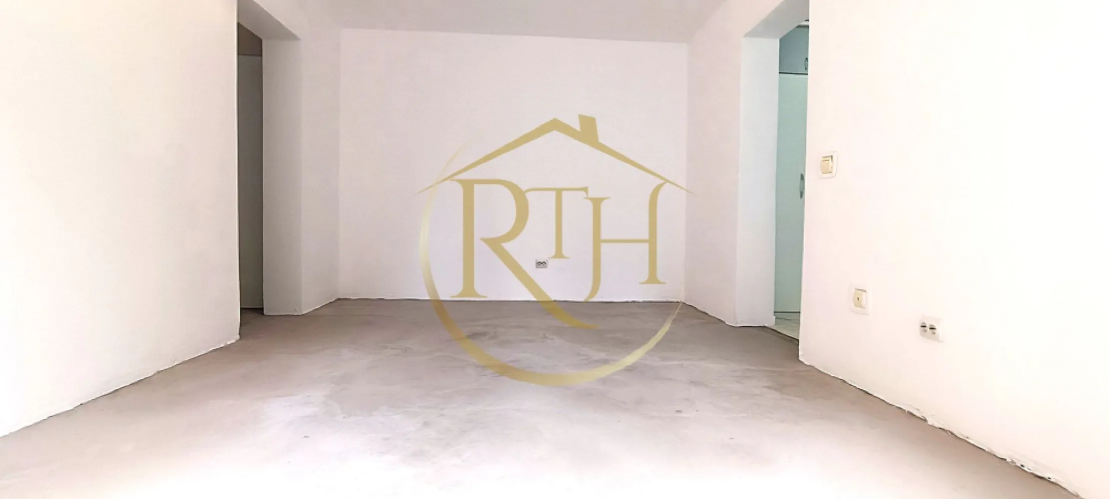 De vanzare apartament 2 camere zona centrala, comision ,,0"