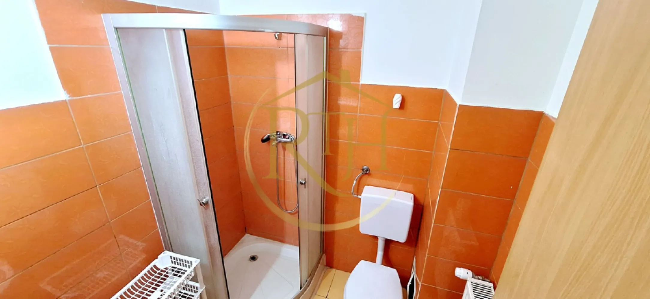 Oferim spre inchiriere garsoniera, zona Soarelui, langa Sud Plaza