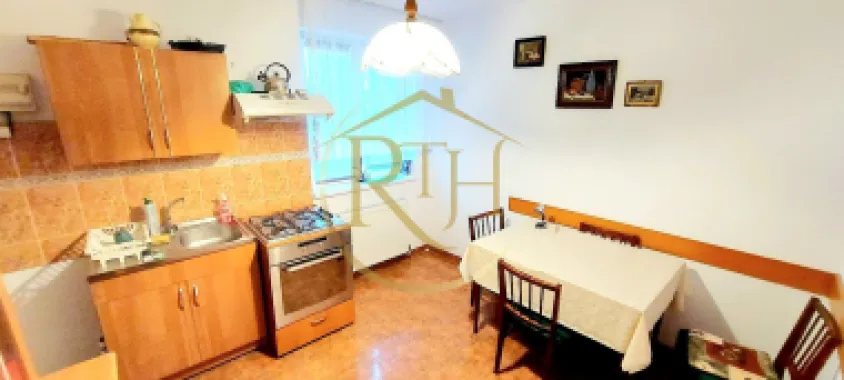 Oferim spre vanzare casa, 6 camere, 162mp utili, 809mp teren, in Giroc
