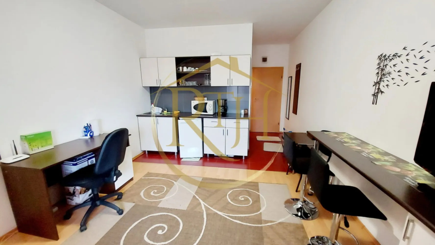 Oferim spre inchiriere garsoniera, zona Soarelui langa Sud Plaza