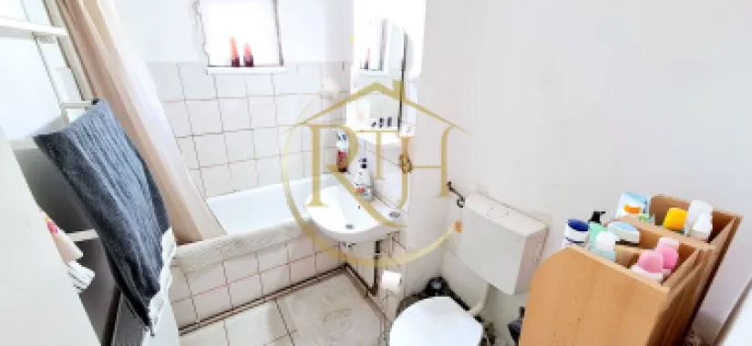 Oferim spre vanzare, Apartament cu 3 camere, Girocului, Sp. Judetean 0% Comision
