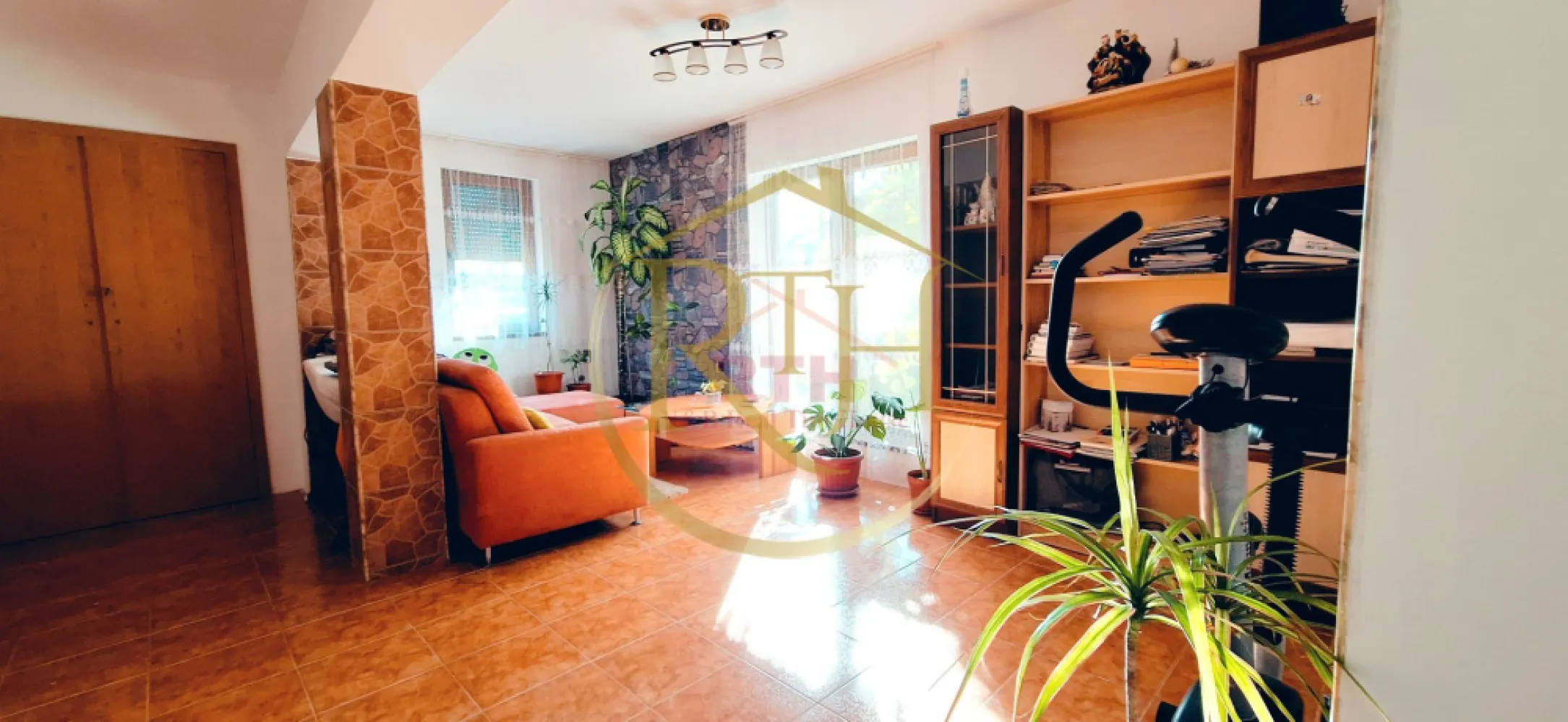 Casa cu 5 camere, teren 1500 mp, Beregsau Mare 0% Comision pentru cumparator