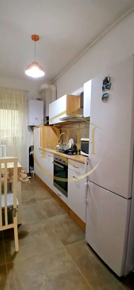 Oferim spre vanzare Apartament 2 camere tip SAD + 2 locuri de parcare